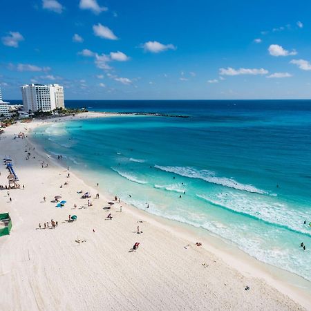 2 Story Oceanfront Penthouses On Cancun Beach! Extérieur photo