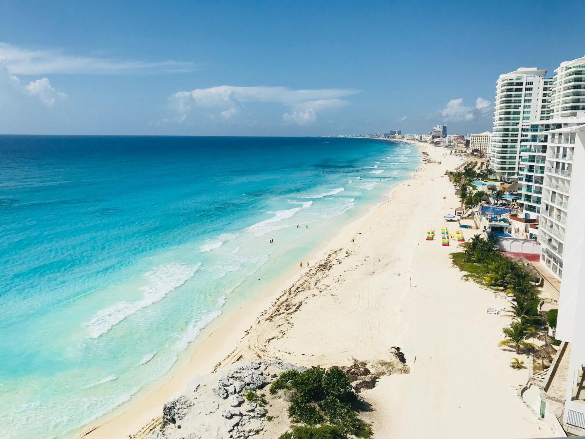 2 Story Oceanfront Penthouses On Cancun Beach! Extérieur photo