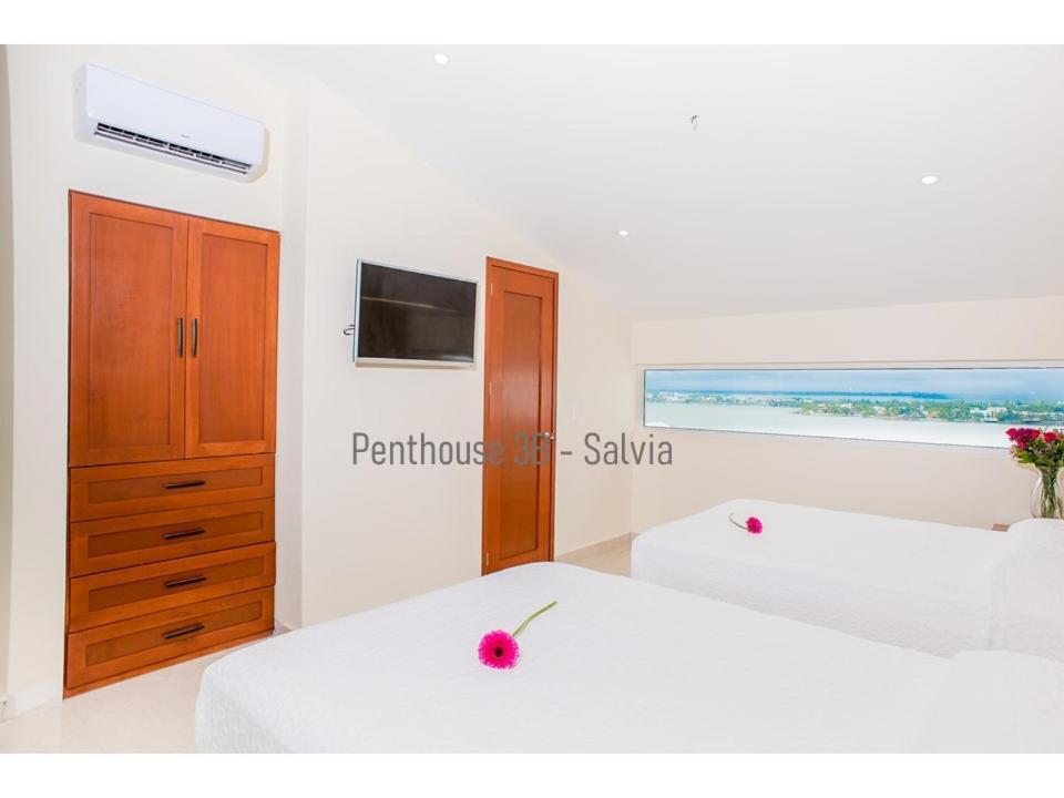 2 Story Oceanfront Penthouses On Cancun Beach! Extérieur photo