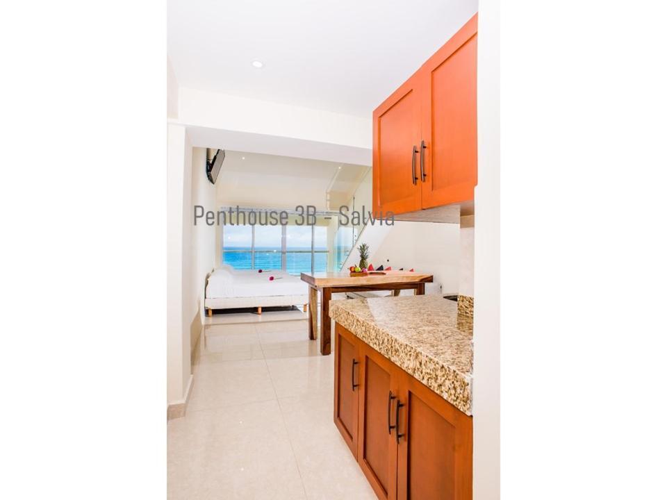 2 Story Oceanfront Penthouses On Cancun Beach! Extérieur photo